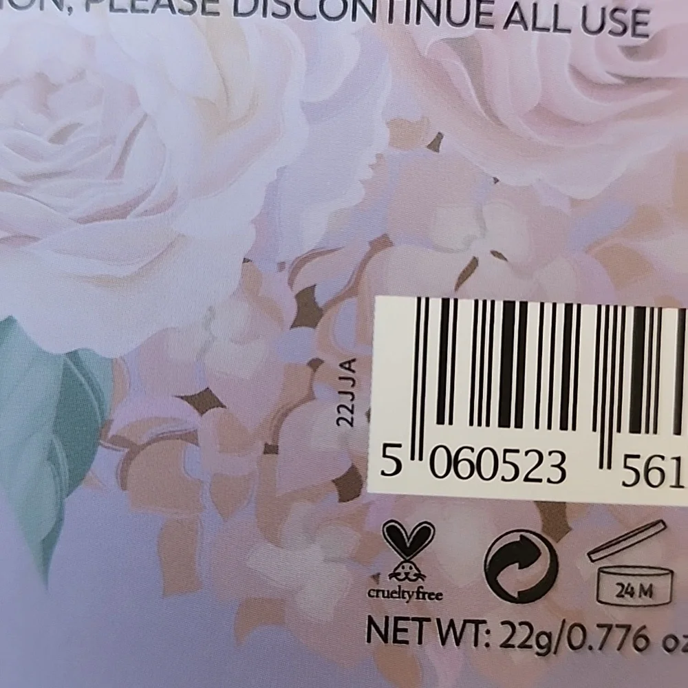 Eloise Secret Garden 3D Blush N Glow Palette